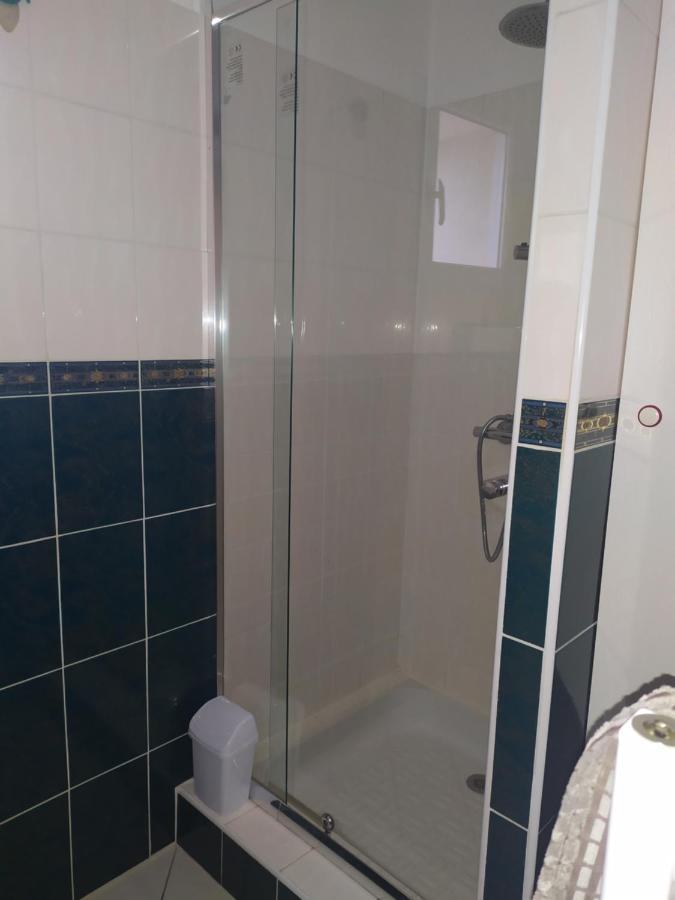 Chez Fabienne T1 Apartment Le Breuil-sur-Couze Luaran gambar