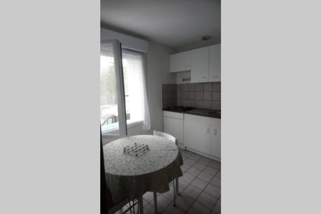 Chez Fabienne T1 Apartment Le Breuil-sur-Couze Luaran gambar